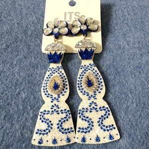 Casa Azul design earrings!